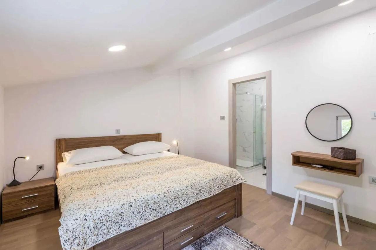 Holiday Home In Crikvenica 41678