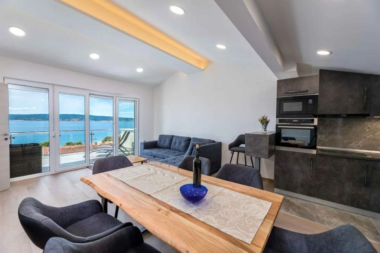 Apartment Holiday Home In Crikvenica 41678