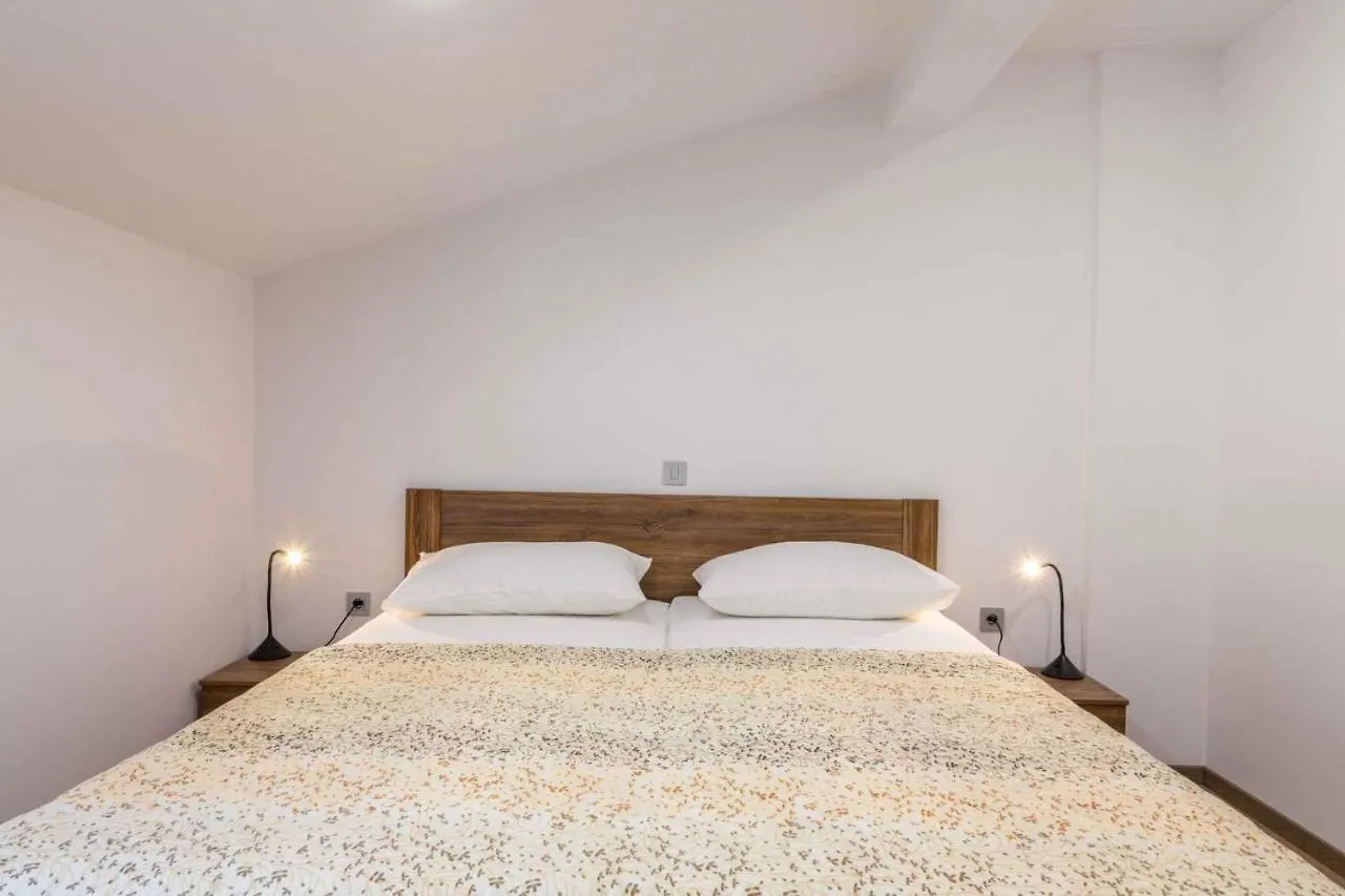 Holiday Home In Crikvenica 41678 Apartment