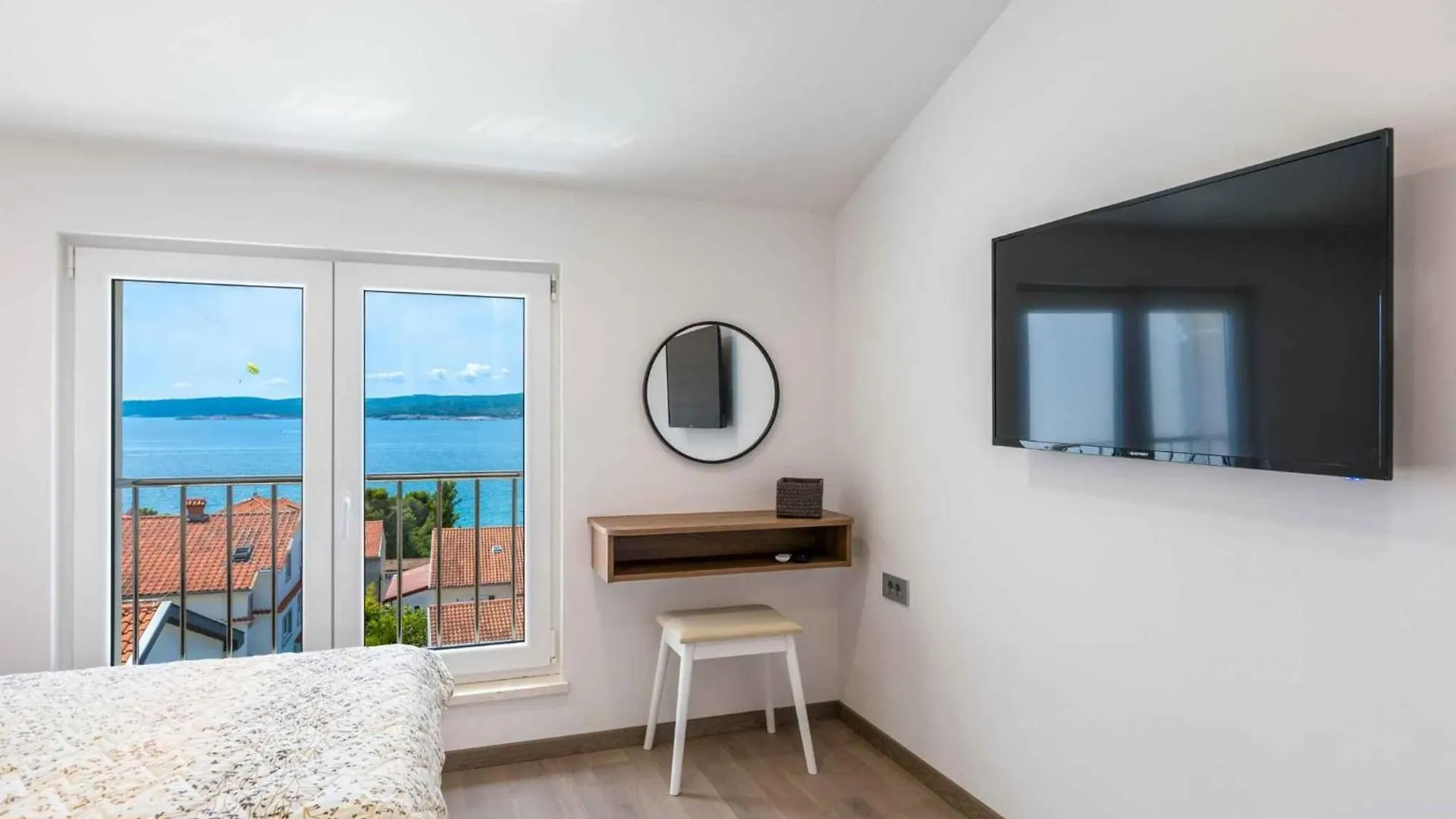 Apartment Holiday Home In Crikvenica 41678